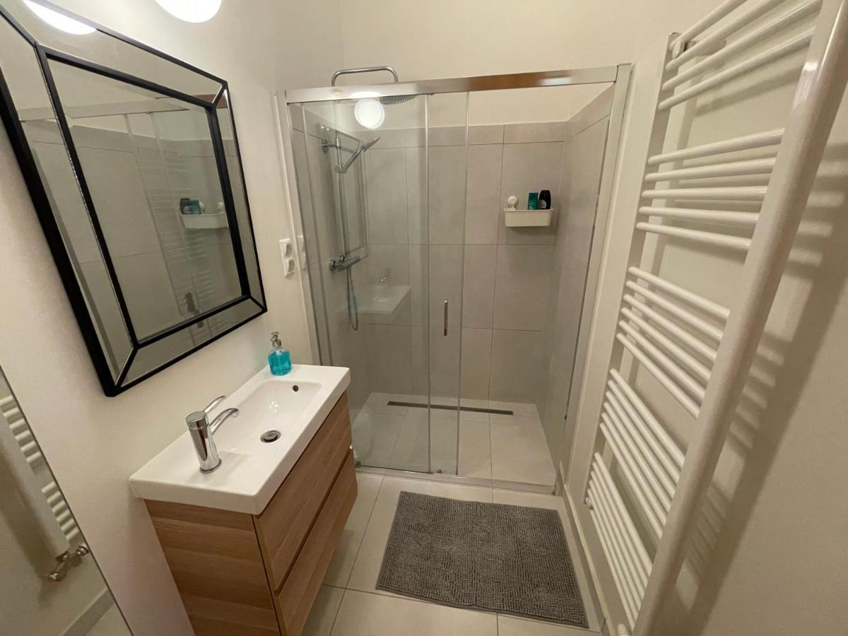 City Center 3, Elegant And Cozy 2Br In City Center! Budapest Luaran gambar